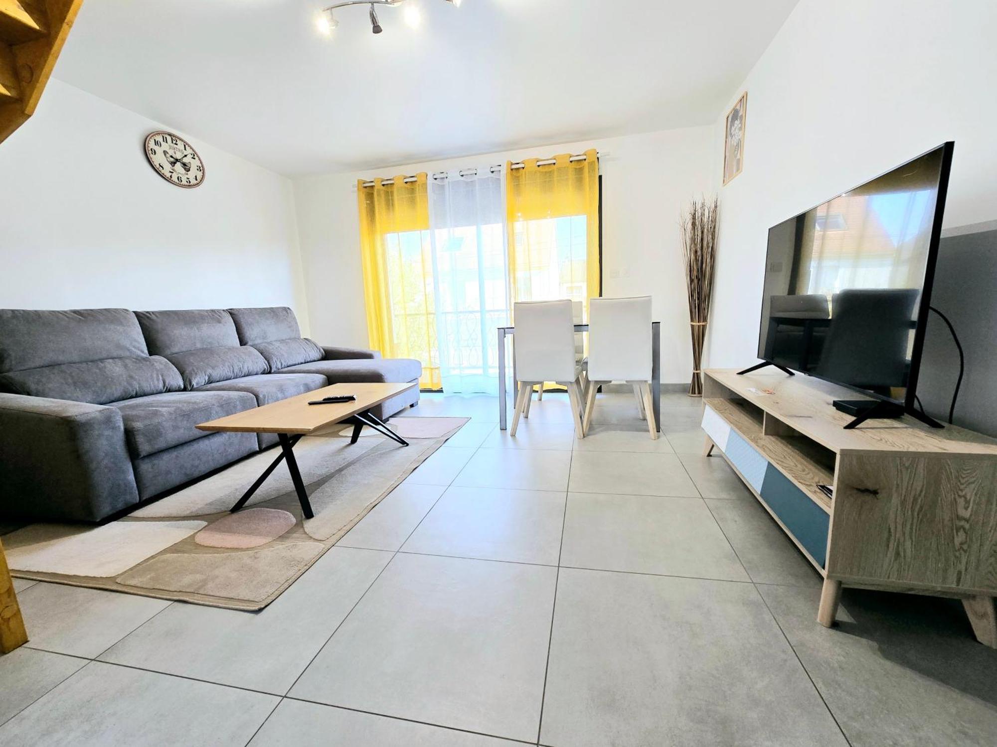 Appartement Cosy Proche Paris Orly - Climatise モランジ エクステリア 写真