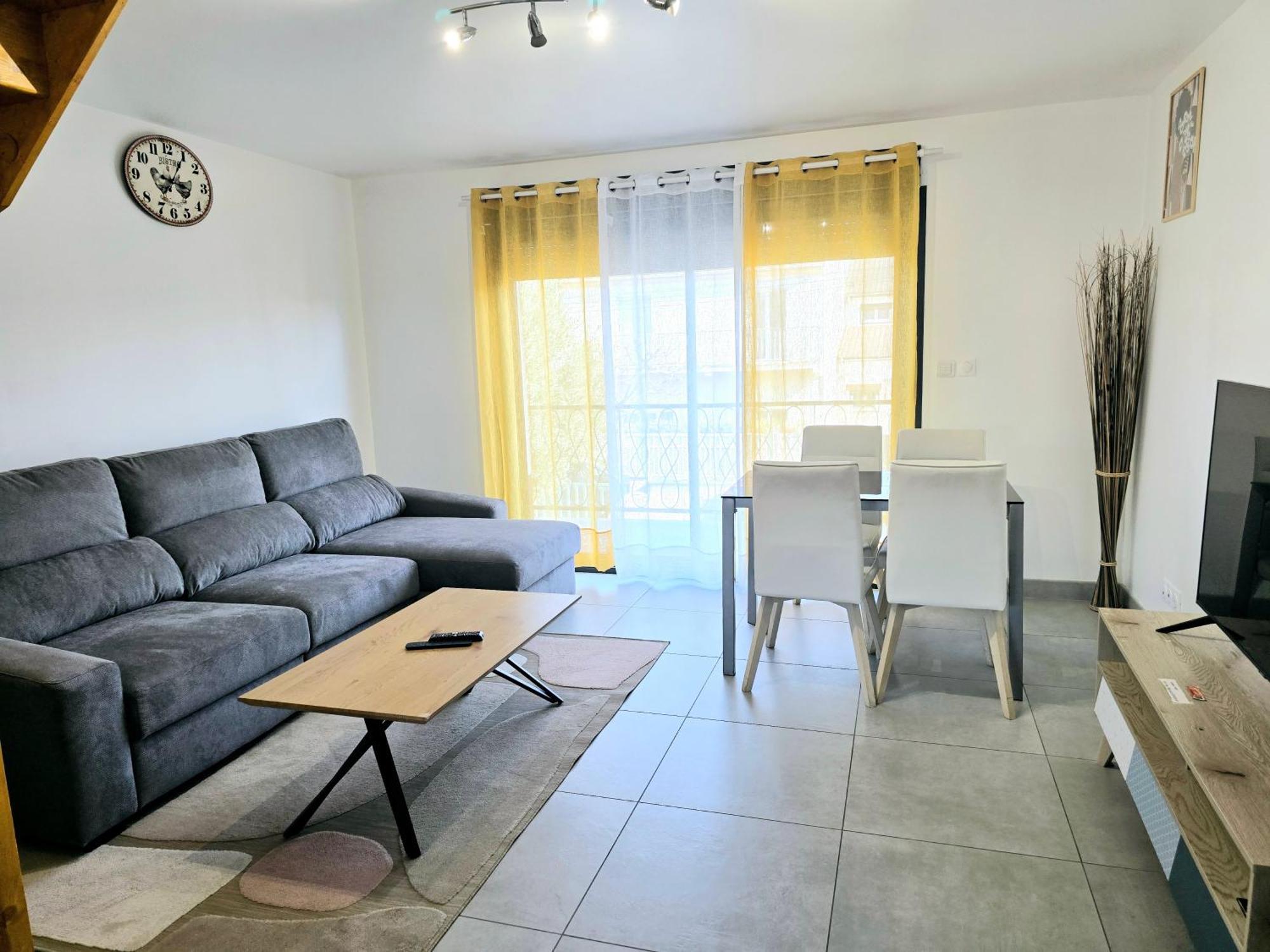 Appartement Cosy Proche Paris Orly - Climatise モランジ エクステリア 写真